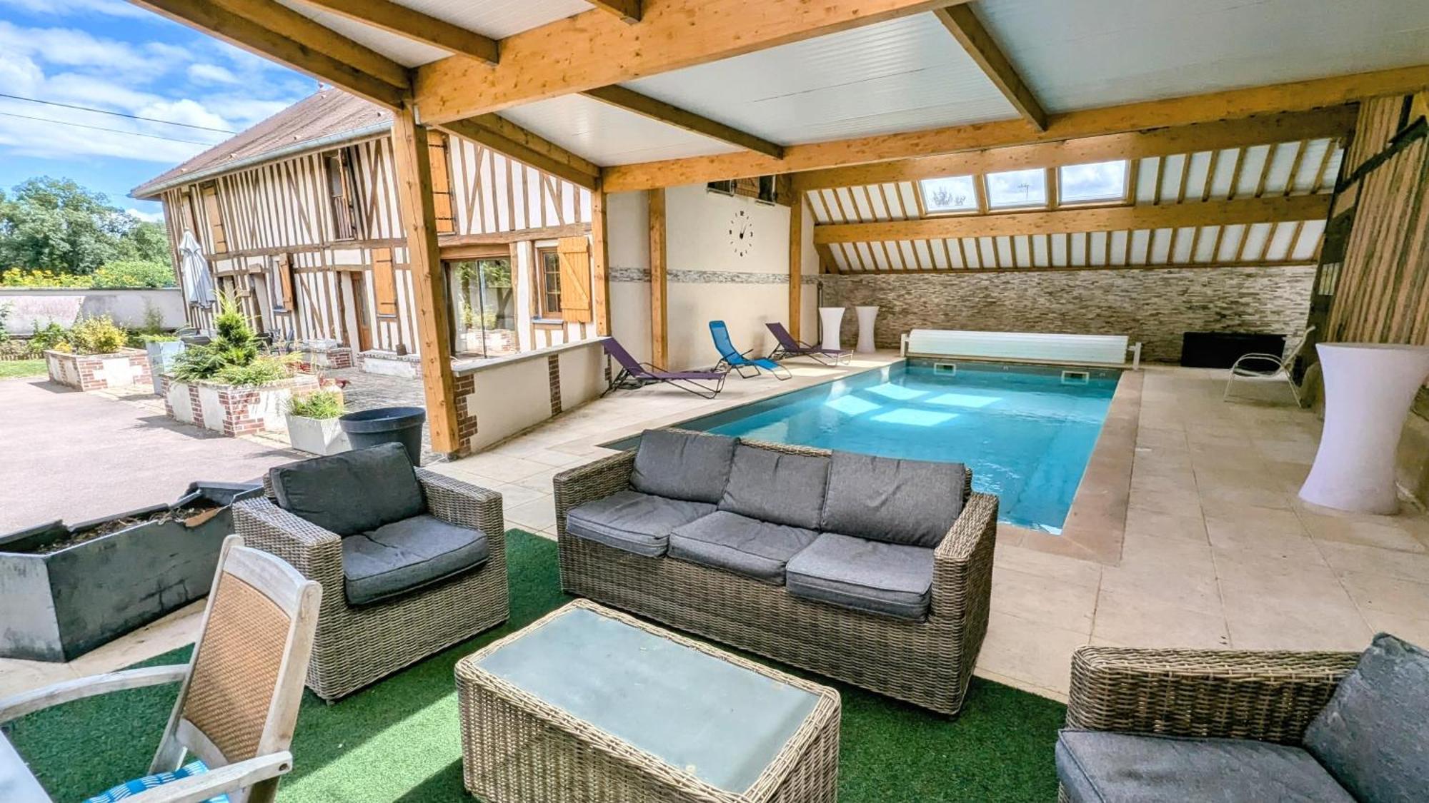 Maison Calme 14 Personnes, Piscine, Jardin Et Parking Buchères Kültér fotó
